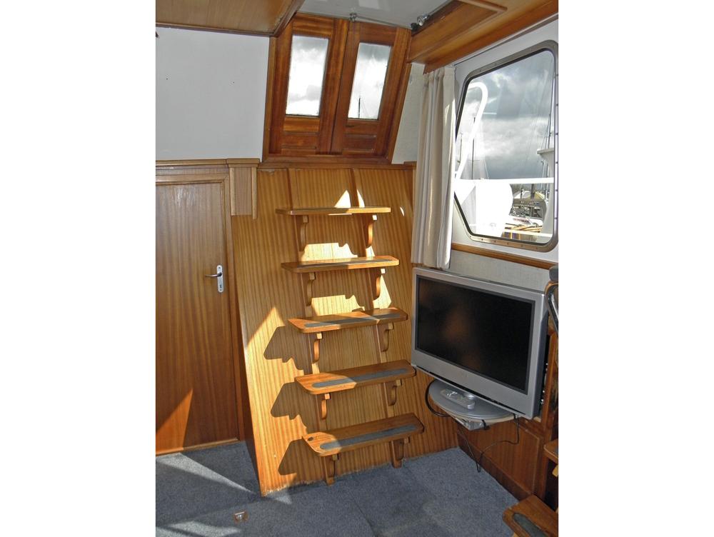 Steuerhaus, Innenausstattung